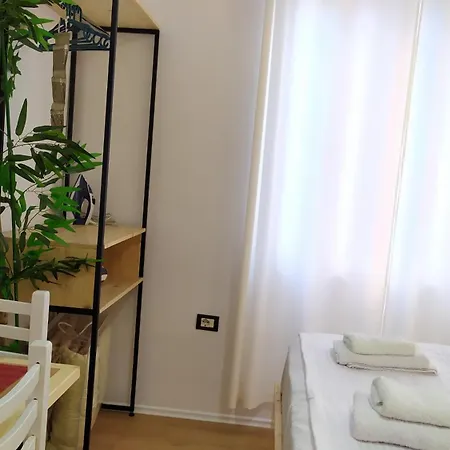 Beautiful Modern In Bllok Apartment *