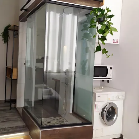 Beautiful Modern In Bllok