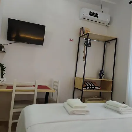 Beautiful Modern In Bllok Apartment *