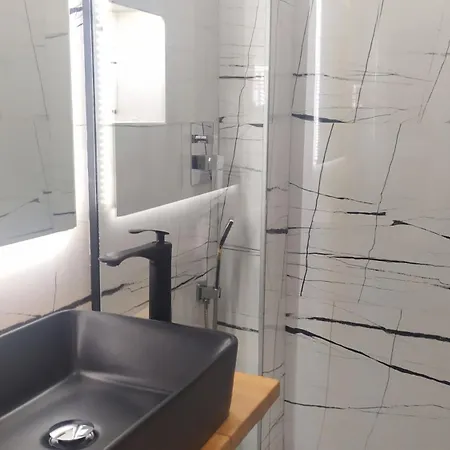 Apartment Beautiful Modern In Bllok