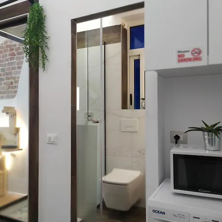 Beautiful Modern In Bllok Apartment