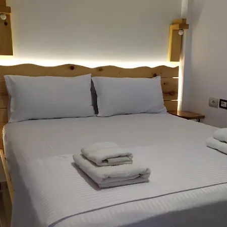 Beautiful Modern In Bllok Apartment Tirana