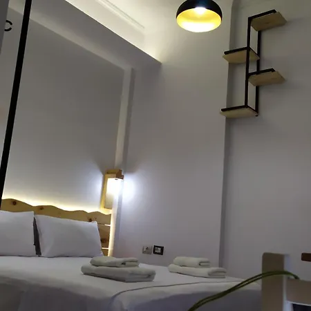 Beautiful Modern In Bllok Apartment