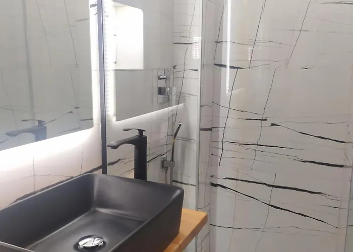 Apartment Beautiful Modern In Bllok