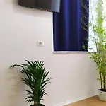 Beautiful Modern In Bllok Apartment *
