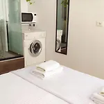 Beautiful Modern In Bllok *