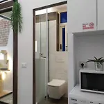 Beautiful Modern In Bllok Apartment