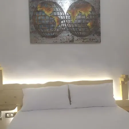 Beautiful Modern In Bllok * Tirana