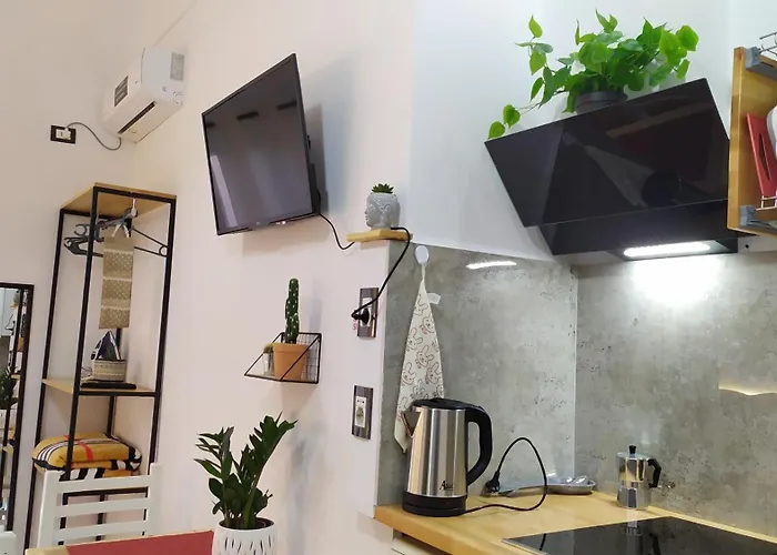 Beautiful Modern In Bllok * Tirana