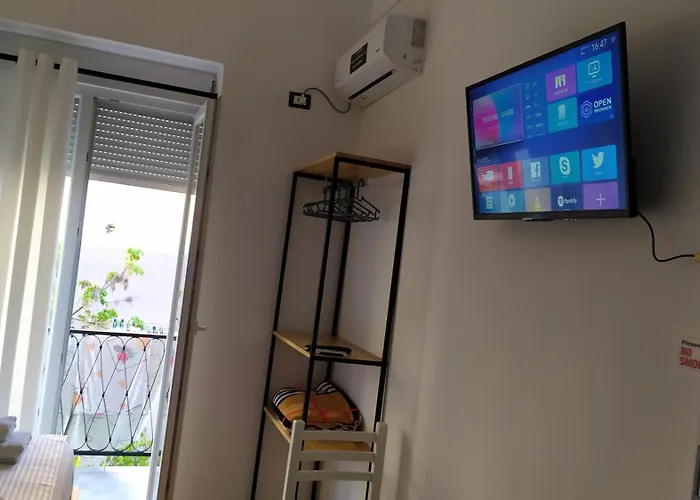 Beautiful Modern In Bllok Appartamento Tirana