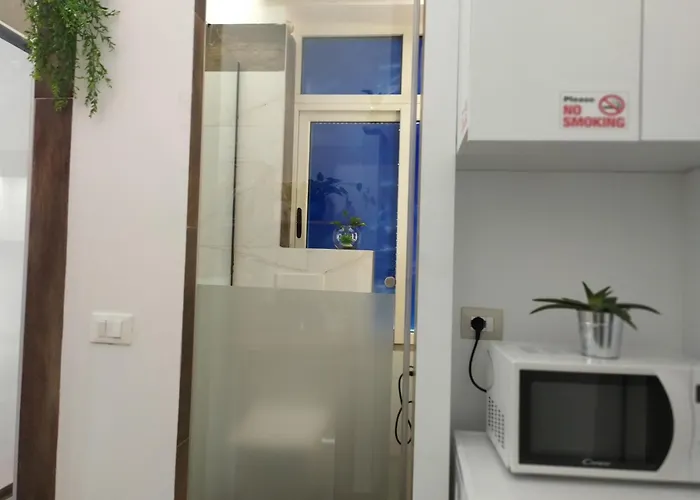 Beautiful Modern In Bllok Appartamento Tirana